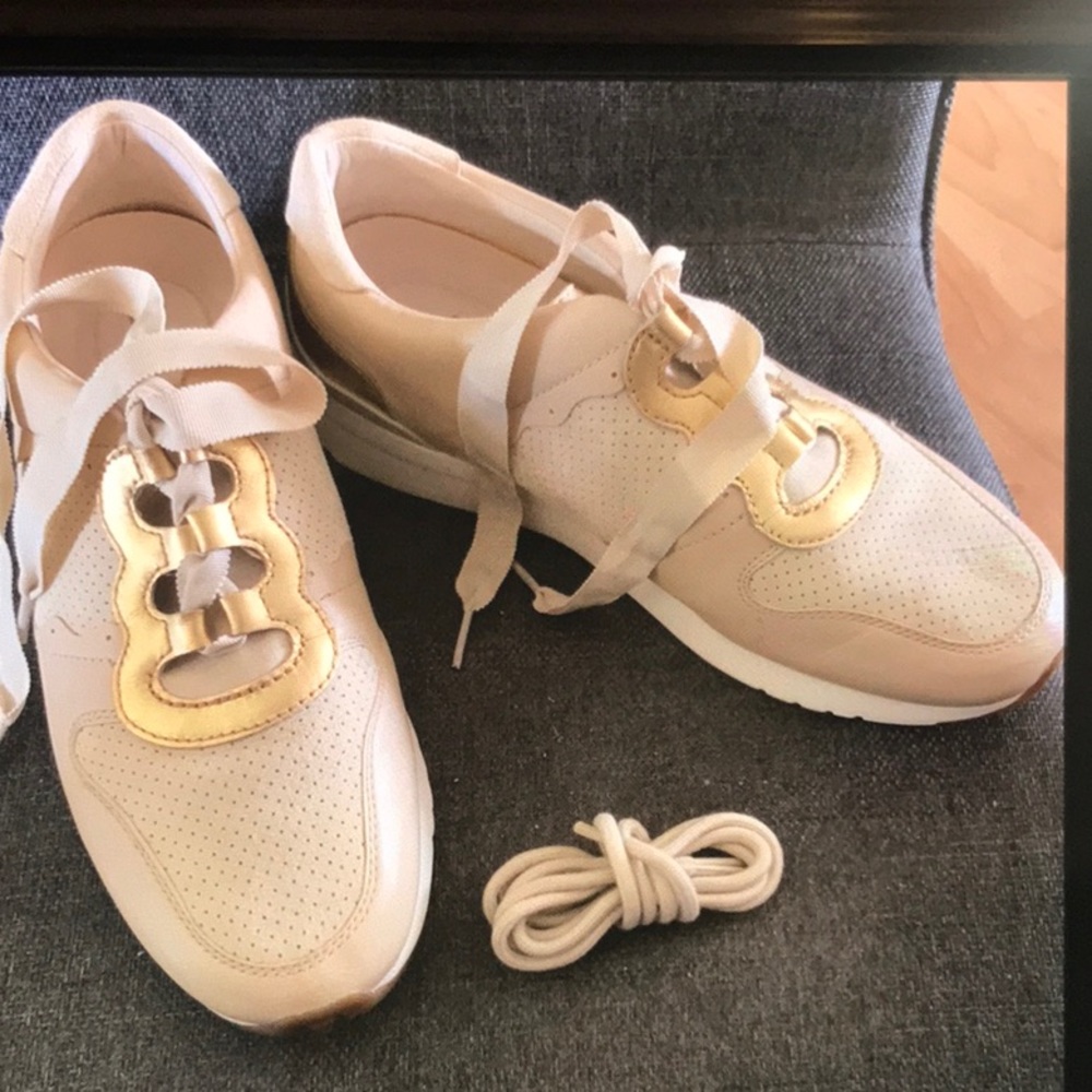 🐣Cole Haan Women’s GrandPro Wedge Sneaker Size 10